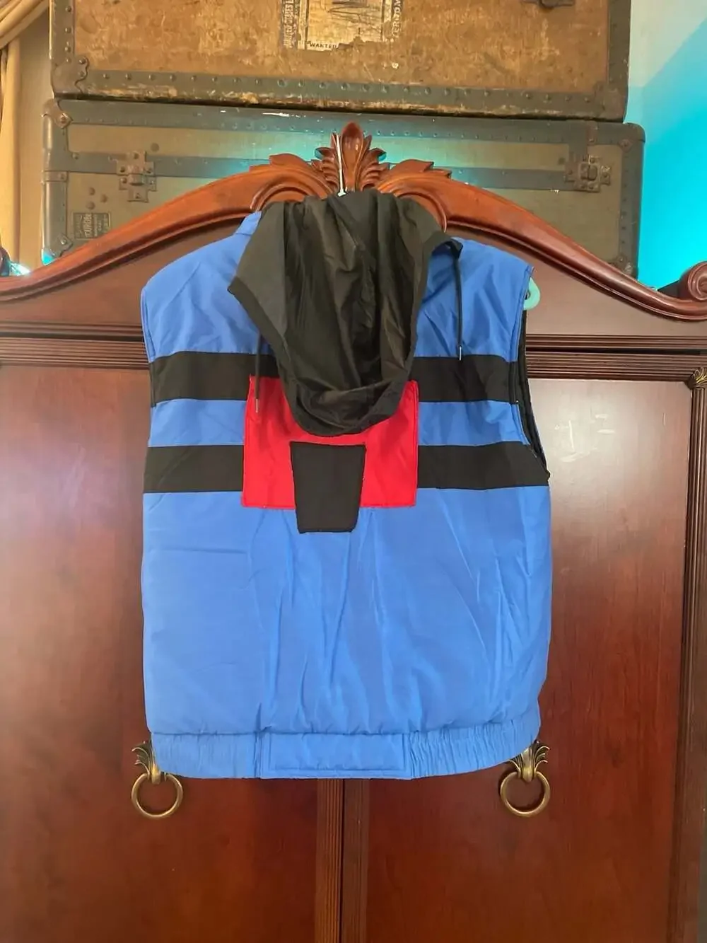 Vintage Jordache Hooded Puffer Vest Blue Black Red Size L